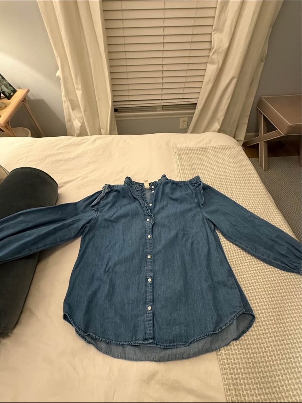 H&M Blue Denim Button-Front Long Sleeve Blouse